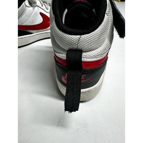 Nike Court Borough Mid 2 GS 'White Black University Red Size 5,5Y - Picture 2 of 8